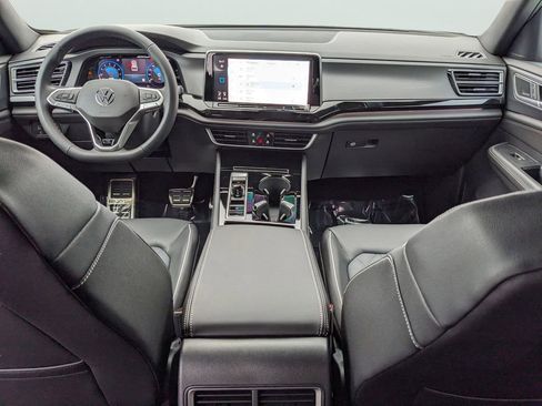 New 2026 Volkswagen Atlas Cross Sport SEL Premium R-Line AWD/4WD image 15