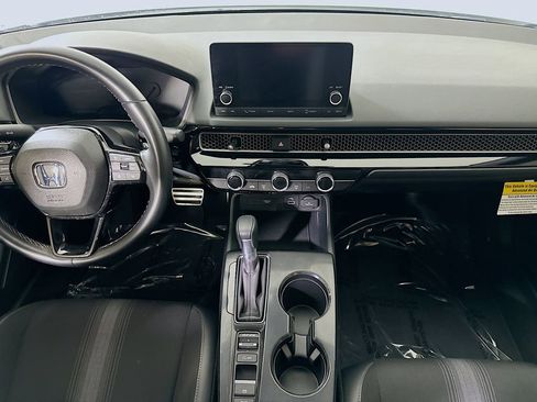 Used 2024 Honda Civic Sport image 18