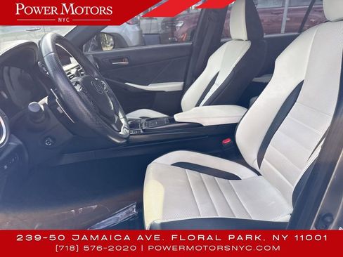 Used 2022 Lexus IS 350 F Sport image 29