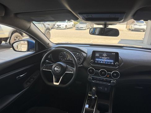 Used 2025 Nissan Sentra SV FWD image 28
