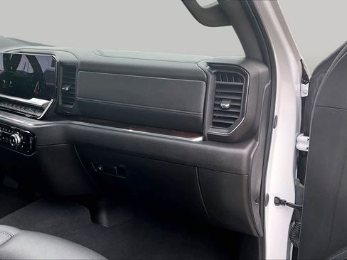 Used 2023 GMC Sierra 1500 AT4X w/ AT4X AEV Edition AWD/4WD image 19