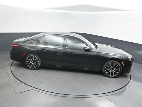 New 2026 BMW 760i xDrive w/ Executive Package image 13