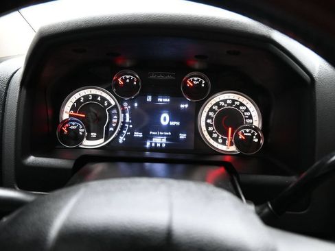 Used 2014 RAM 2500 Big Horn AWD/4WD image 18