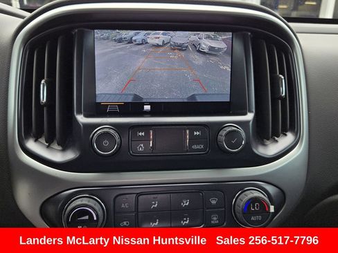 Used 2022 Chevrolet Colorado ZR2 AWD/4WD image 19