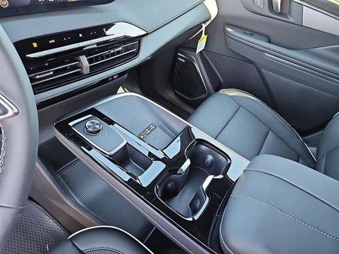 New 2026 Buick Enclave Sport Touring w/ Power Package image 20