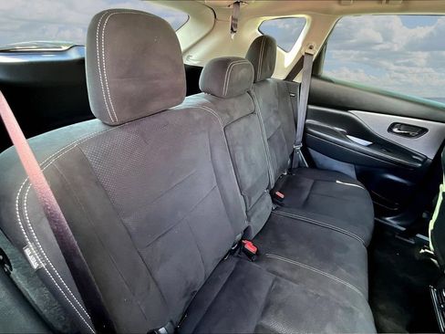 Used 2019 Nissan Murano S AWD/4WD image 24