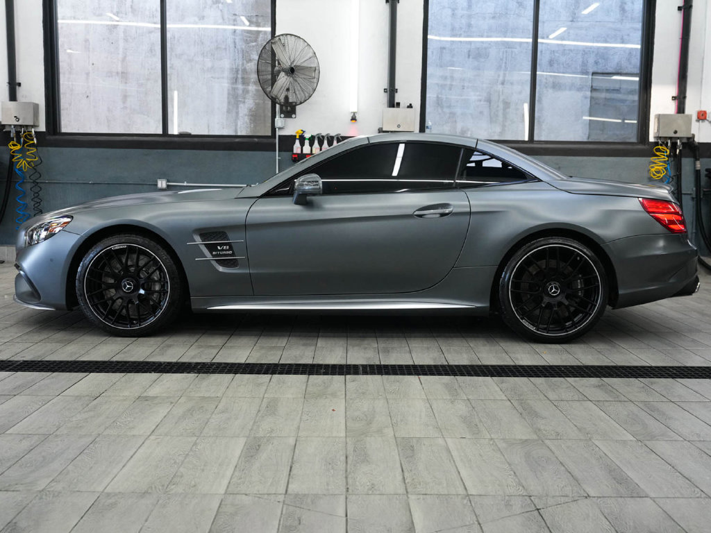 Used 2017 Mercedes-Benz SL 63 AMG image 4