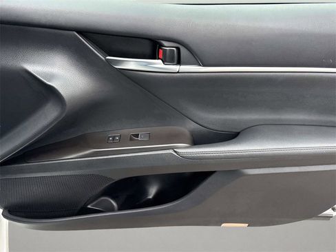 Used 2024 Toyota Camry XSE image 21