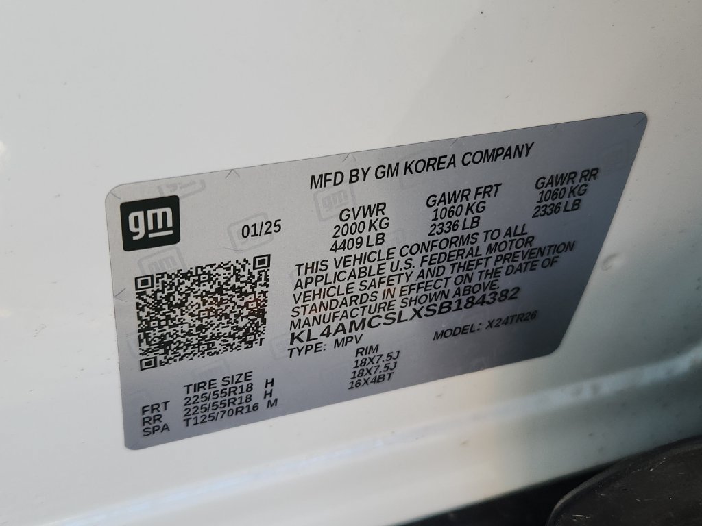 Used 2025 Buick Encore GX Preferred AWD/4WD image 16