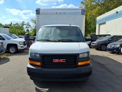 Used 2020 GMC Savana 3500 Extended w/ Driver Convenience Package image 7