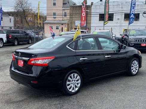 Used 2013 Nissan Sentra SV w/ Premium Pkg FWD image 7