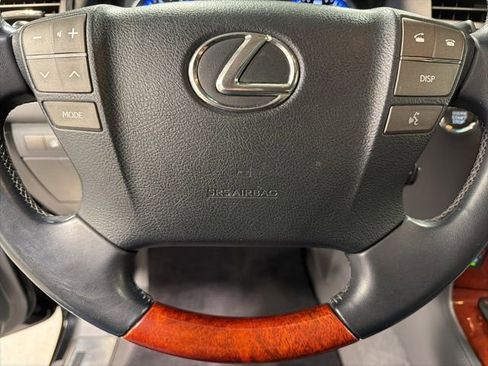 Used 2010 Lexus LX 570 4WD image 17