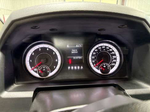 Used 2015 RAM 2500 Tradesman w/ Chrome Appearance Group image 11