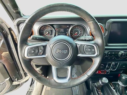 Used 2023 Jeep Gladiator Mojave w/ Cold Weather Group AWD/4WD image 11