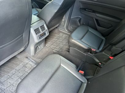 Used 2019 Volkswagen Atlas SE w/ Towing Package