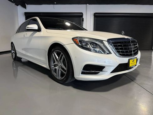 Used 2014 Mercedes-Benz S 550 Sedan image 3