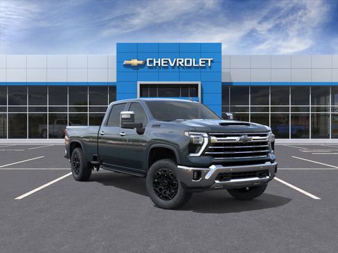 New 2026 Chevrolet Silverado 3500 LTZ w/ LTZ Convenience Package AWD/4WD image 1
