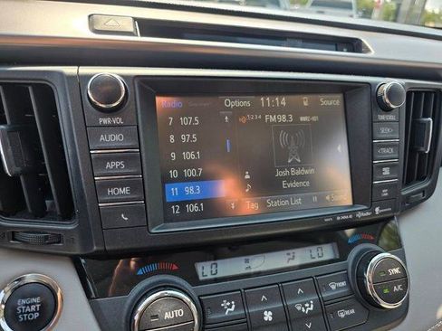 Used 2016 Toyota RAV4 Limited FWD image 21