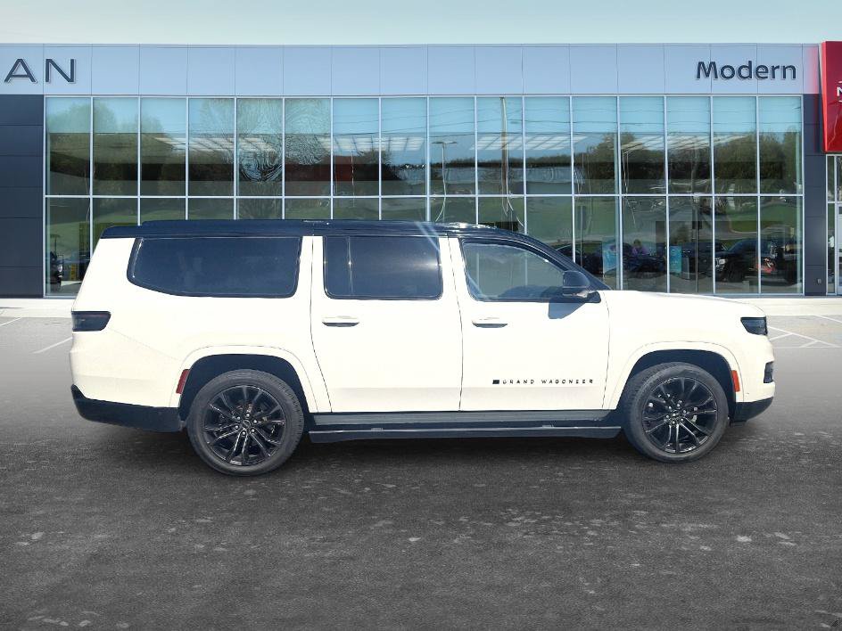 Used 2024 Jeep Grand Wagoneer L Series II w/ Quick Order Packagew 28T AWD/4WD image 4