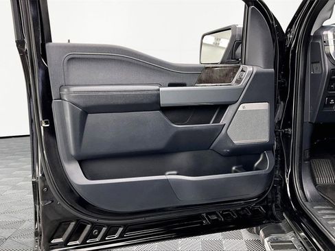 Used 2022 Ford F150 Lariat w/ Equipment Group 502A High image 24