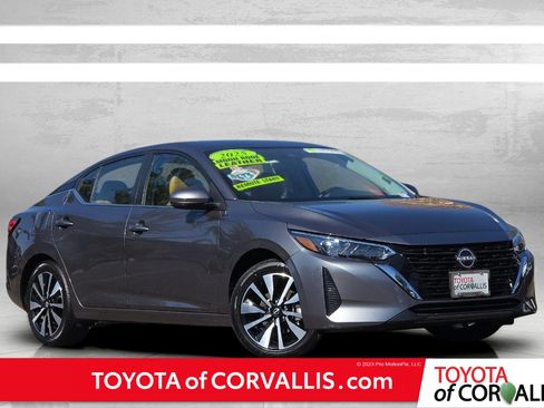 Used 2025 Nissan Sentra SV w/ SV Premium Package FWD image 1