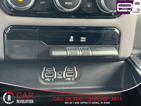 Used 2024 RAM 1500 Laramie image 44