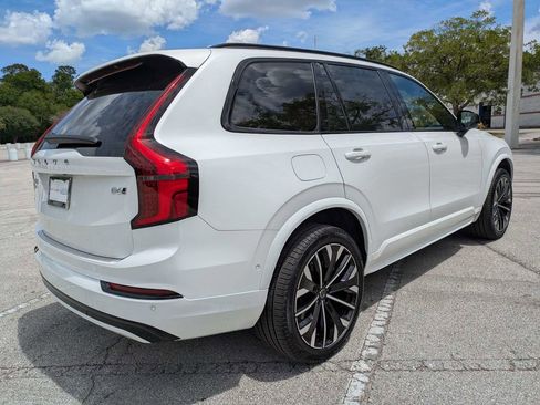 New 2026 Volvo XC90 B6 Ultra w/ Protection Package Premier AWD/4WD image 6