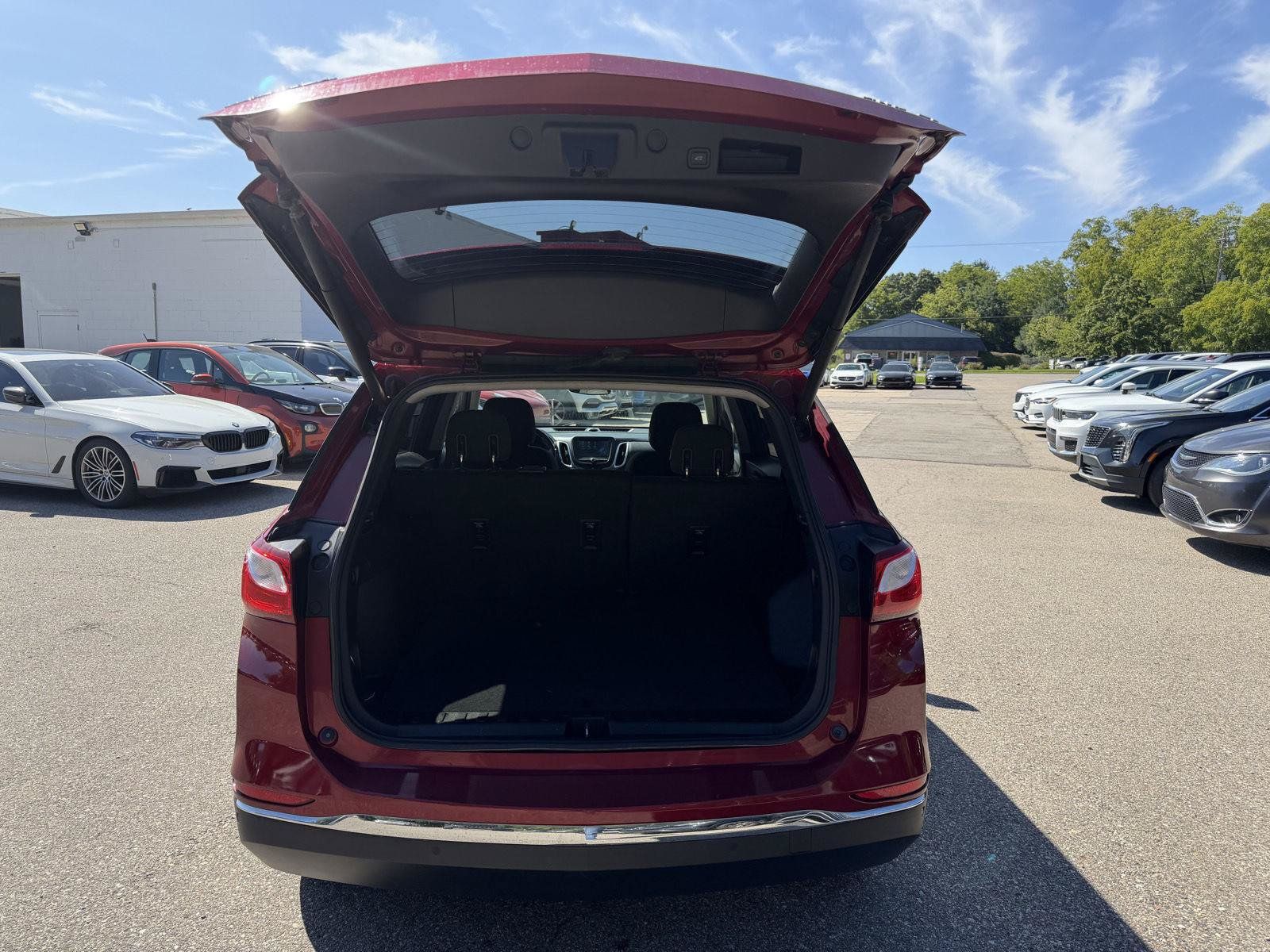 Used 2018 Chevrolet Equinox LT AWD/4WD image 21
