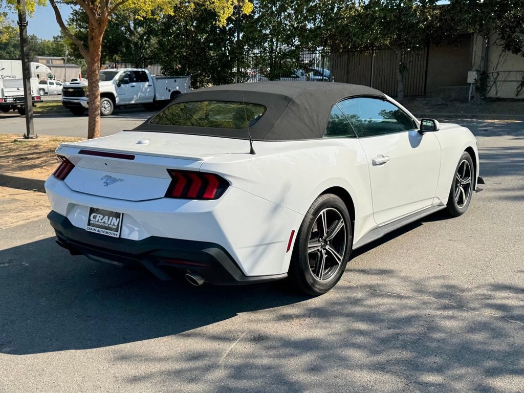 Used 2025 Ford Mustang Premium RWD image 7