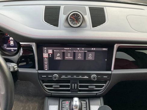 Used 2020 Porsche Macan S image 14