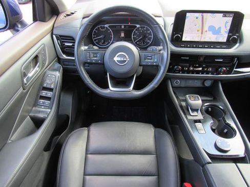 Certified 2023 Nissan Rogue SL w/ SL Premium Package AWD/4WD image 19