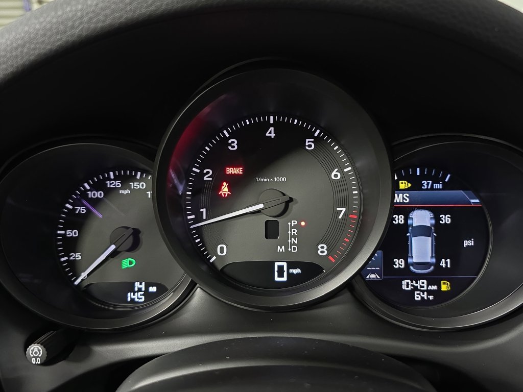 Certified 2026 Porsche Macan AWD/4WD image 15