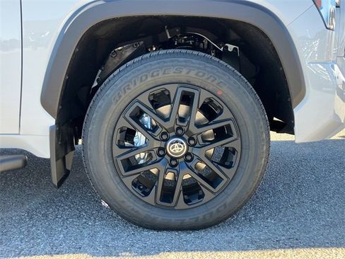 New 2026 Toyota Tundra SR5 image 9