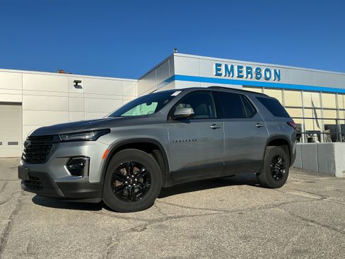 Certified 2023 Chevrolet Traverse LT w/ Midnight/Sport Edition image 1