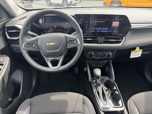 New 2026 Chevrolet TrailBlazer LT w/ LT Cold Weather Package image 8