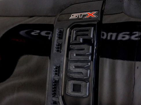 Used 2024 Ford F250 XL w/ STX Appearance Package image 41