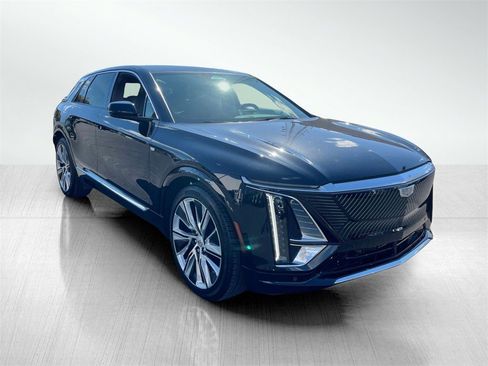 Certified 2024 Cadillac Lyriq Luxury w/ LPO, Floor Liner Package image 1
