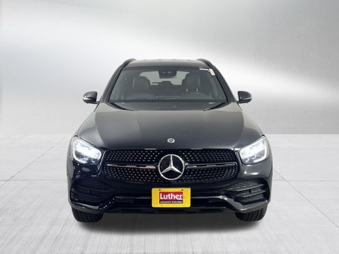 Used 2022 Mercedes-Benz GLC 300 4MATIC image 2