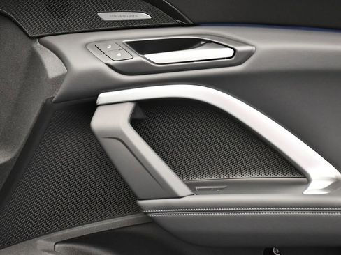 Used 2025 Audi Q5 Premium Plus w/ Premium Plus image 45