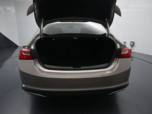 Used 2022 Chevrolet Malibu RS FWD image 24