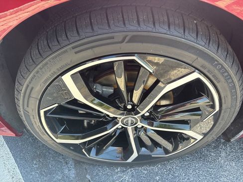 Used 2023 Nissan Altima 2.5 SR w/ SR Premium Package FWD image 9