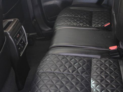 Used 2019 Nissan Murano Platinum w/ Cargo Package image 17