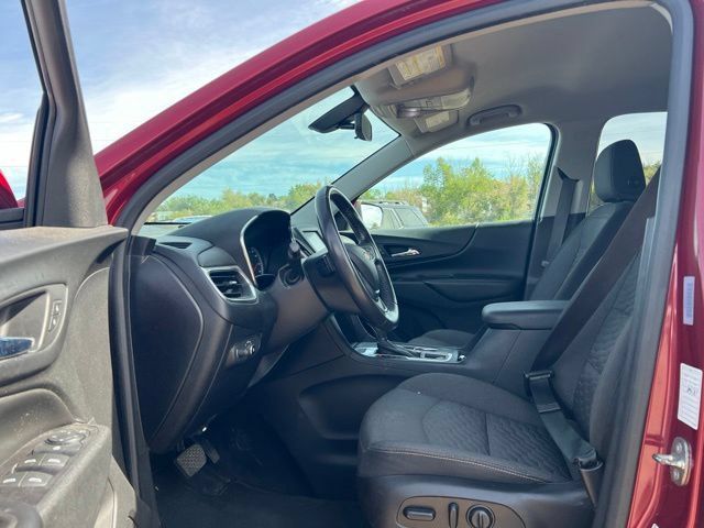 Used 2018 Chevrolet Equinox LT AWD/4WD image 27