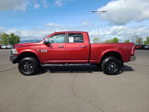 Used 2014 RAM 2500 Laramie w/ Convenience Group AWD/4WD image 11