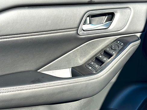 New 2026 Nissan Rogue SV w/ SV Premium Package image 13