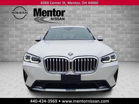 Used 2023 BMW X3 xDrive30i w/ Premium Package image 2