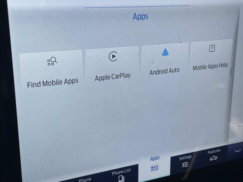 Used 2022 Ford F150 Lariat w/ Max Trailer Tow Package image 24