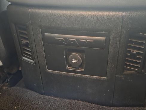 Used 2013 RAM 1500 Big Horn image 21