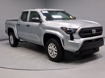 Used 2025 Toyota Tacoma SR