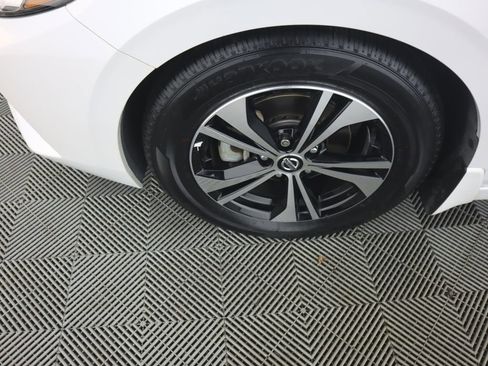 Certified 2020 Nissan Sentra SV w/ Trunk Package image 32